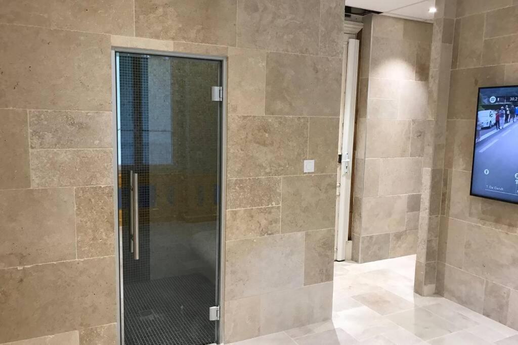 Rare Petit Cocon F1 Calme Possibilite Jacuzzi Hammam En Sus Lejlighed Chamalières Eksteriør billede